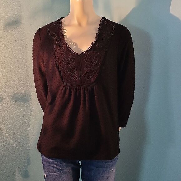 Daniel Rainn Tops - Daniel Rainn black lace front shirt